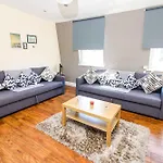 City View Flat At Liverpool St Brick Ln