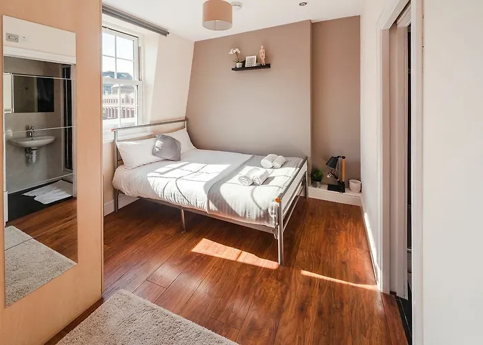 City View Flat At Liverpool St Brick Ln